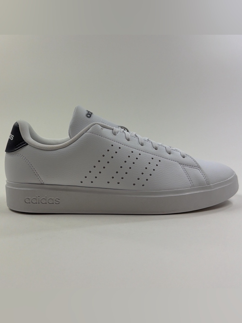 Adidas Advantage 2.0 Womens Size 11 White Black Shoes Athletic Casual Low IH3452